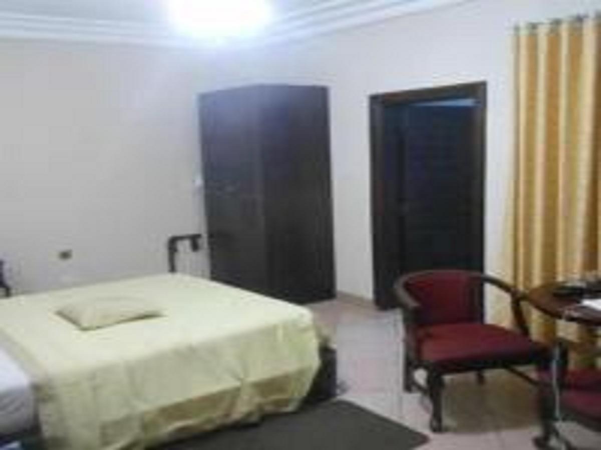 M Plaza Hotel Accra Luaran gambar